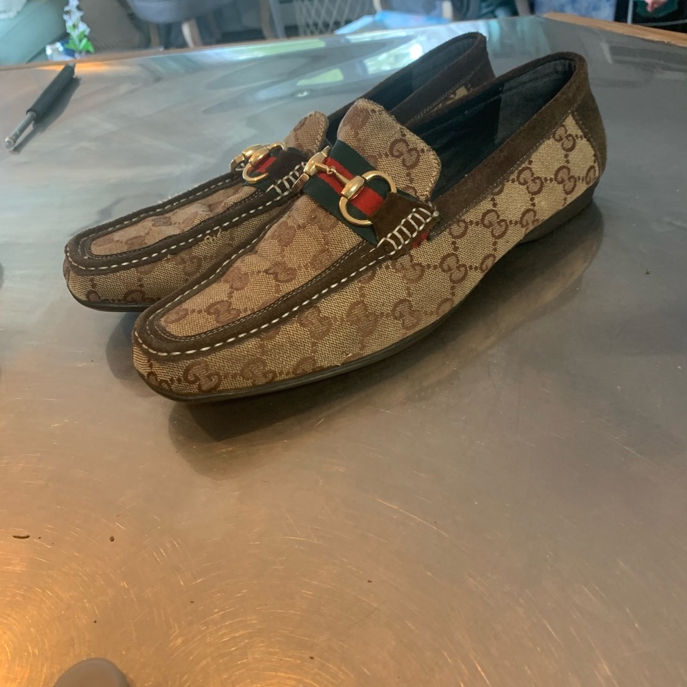 Gucci shoes